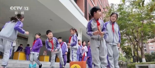 在如今的足