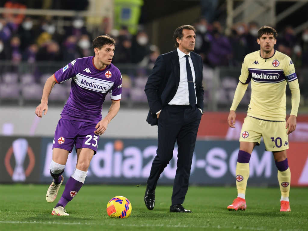 请赛的揭幕 请赛的揭幕